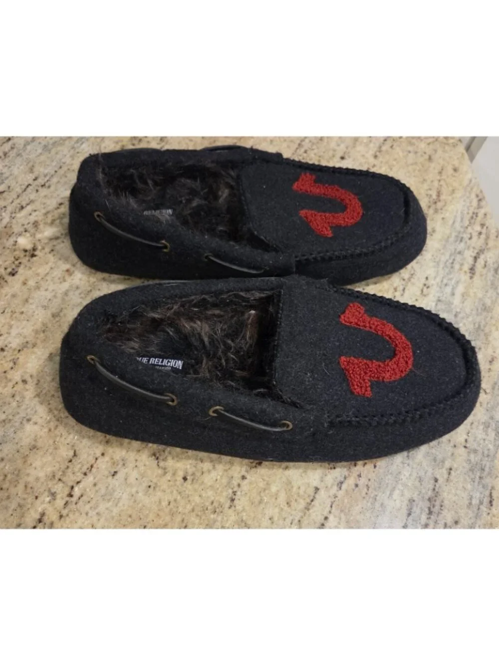 True Religion Moccasins Men's Size L 11/12 Black Red House Slippers Fur Lined
